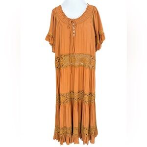 Lara Daisy Flowy Maxi Dress, on/off shoulder, tie front w/Sweet Lace Trim Sz S.